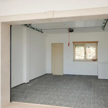 Holdiay Home In Lisbon With Private Pool