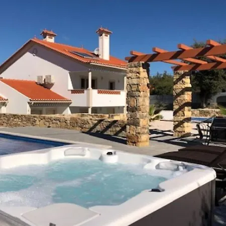 Holdiay Home In Lisbon With Private Pool Almogadel
