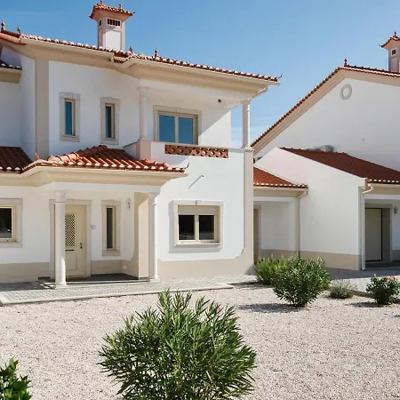 Holdiay Home In Lisbon With Private Pool