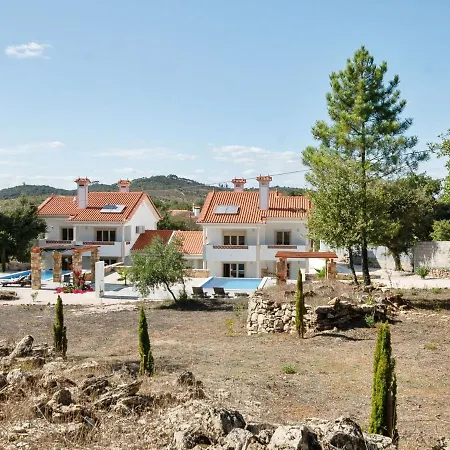 Modern In Lisbon With Private Pool & Jacuzzi!casa Aurelie Holiday home